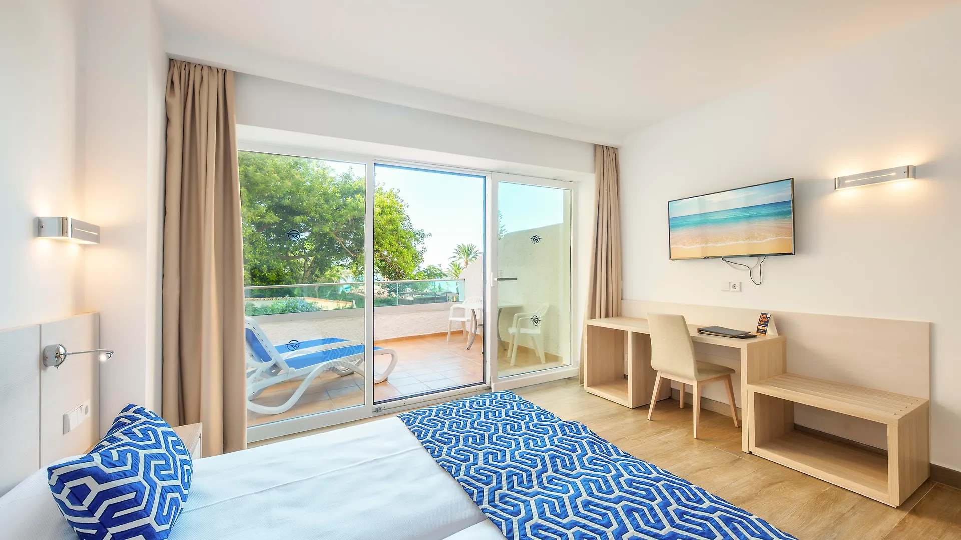 Globales Gardenia Hotel Fuengirola 3*,  Spain